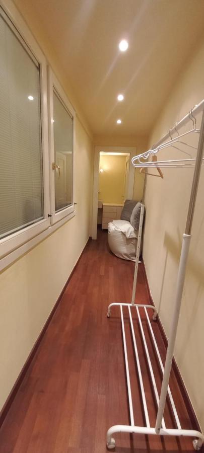 Daisy Apartment In Centro A Côme Esterno foto